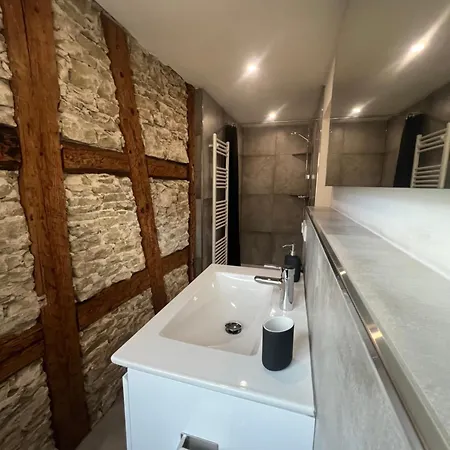 Fachwerkperle - Frisch Saniert Und Zentral Appartement